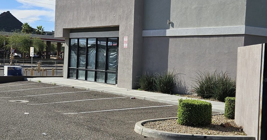 Retail strip center, Phoenix, AZ